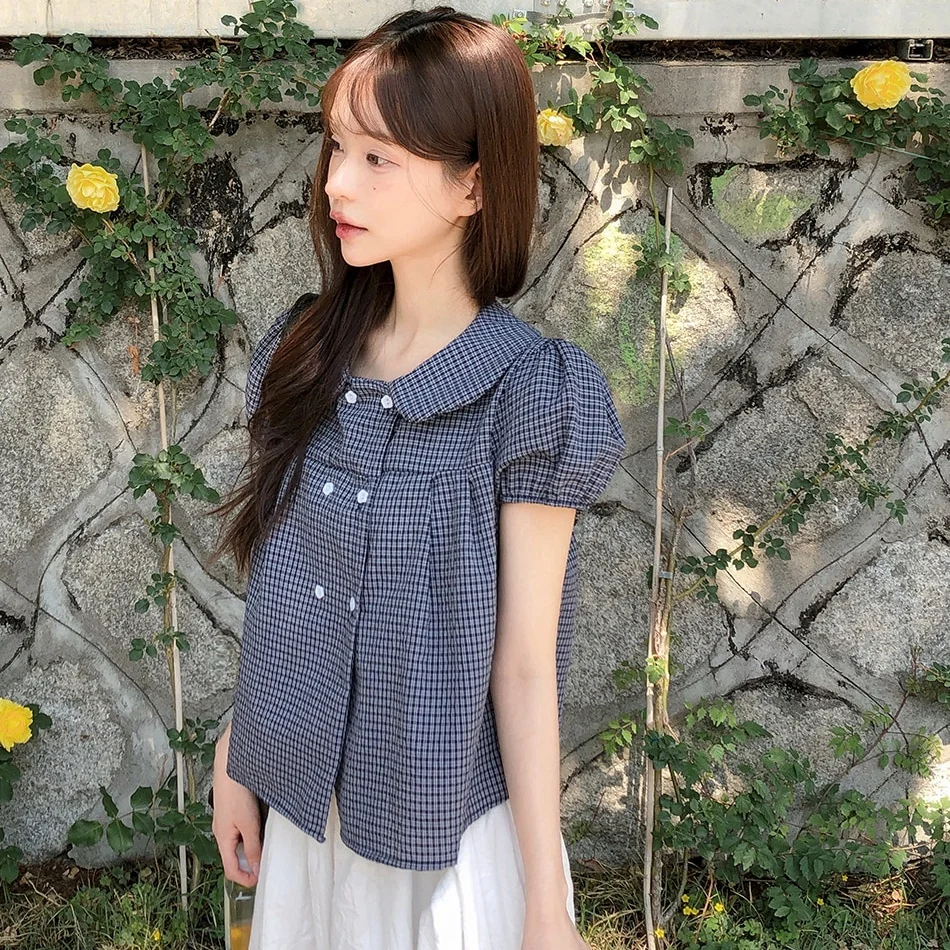 Sweet Retro Preppy Plaid Bubble Sleeve Doll Collar Double Buttoned Summer Shirt Women's Regular Fit Inner Wear Polyester Fiber
Sweet Retro Preppy Plaid Bubble Sleeve Doll Collar Double Buttoned Summer Shirt Women's Regular Fit Inner Wear Polyester Fiber