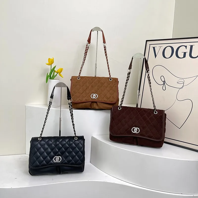 Black Suede Single Shoulder Bag Magnetic Closure Fashion Casual Lightweight for Daily Commute Shopping
Black Suede Single Shoulder Bag Magnetic Closure Fashion Casual Lightweight for Daily Commute Shopping