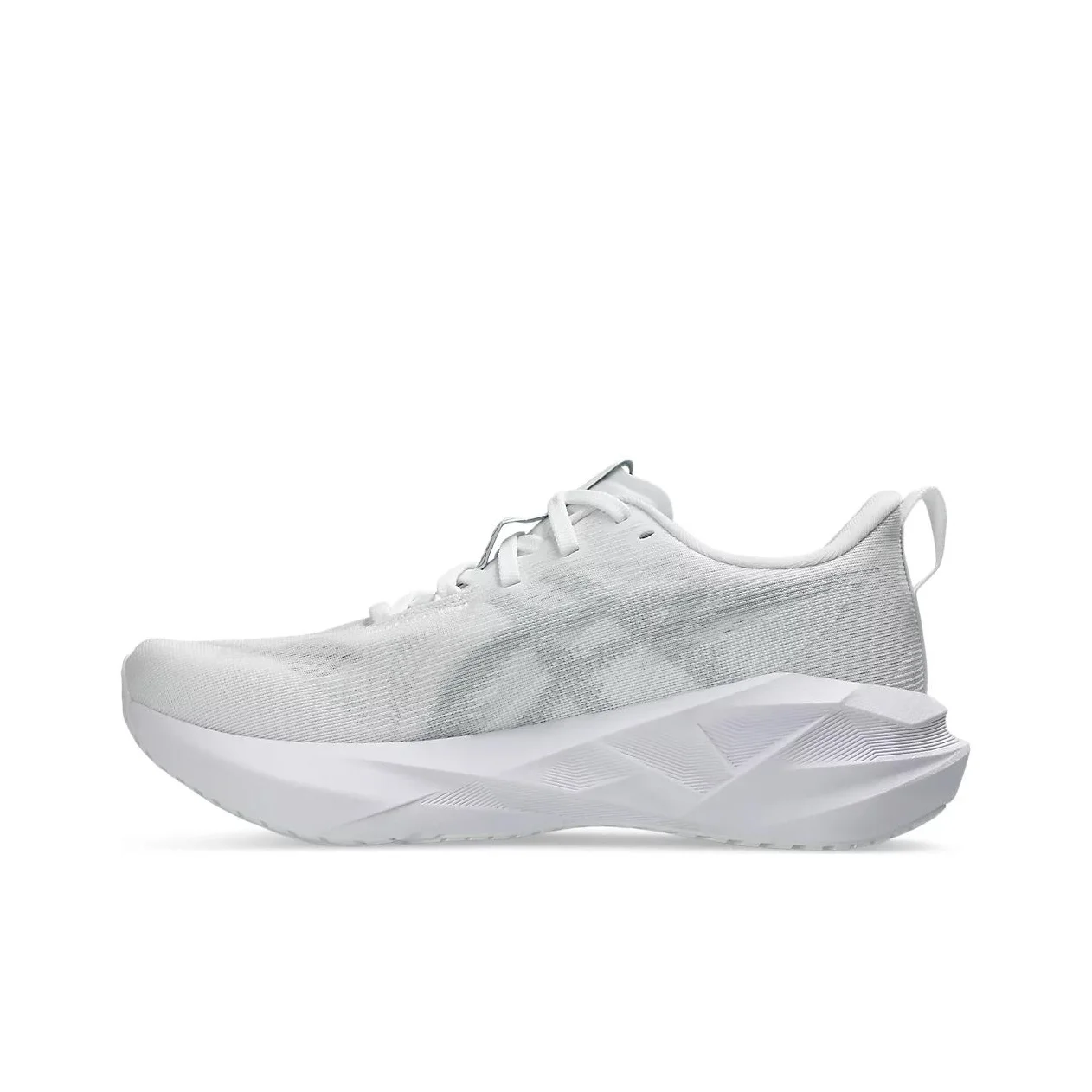 ASICS Novablast 5 White Piedmont Grey Women's 1012B765-100
ASICS Novablast 5 White Piedmont Grey Women's 1012B765-100