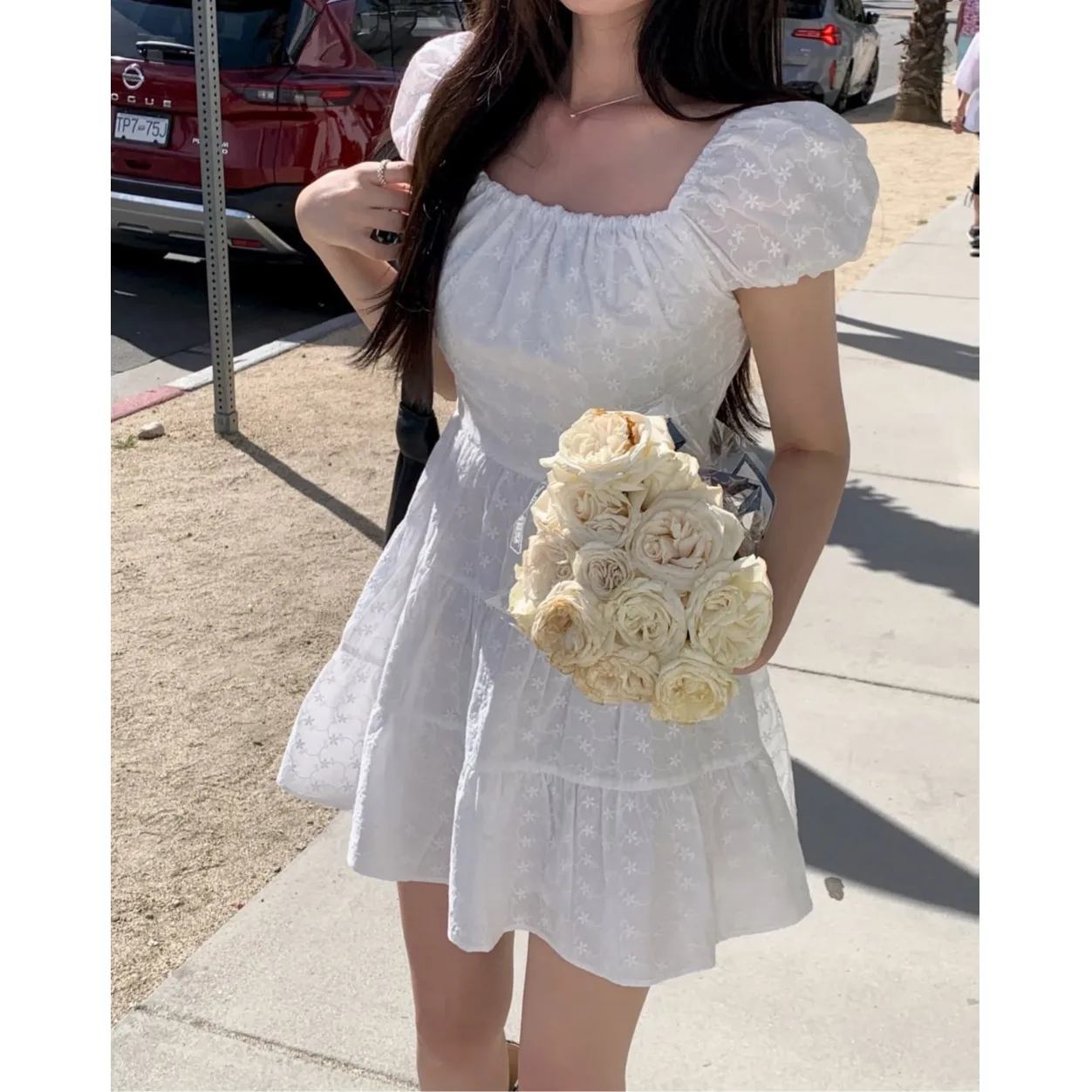 Sweet Summer Lace Embroidery Cute Short Sleeve Dress Korean Style Regular Fit Casual Wear for School Work Travel Shopping Date
Sweet Summer Lace Embroidery Cute Short Sleeve Dress Korean Style Regular Fit Casual Wear for School Work Travel Shopping Date