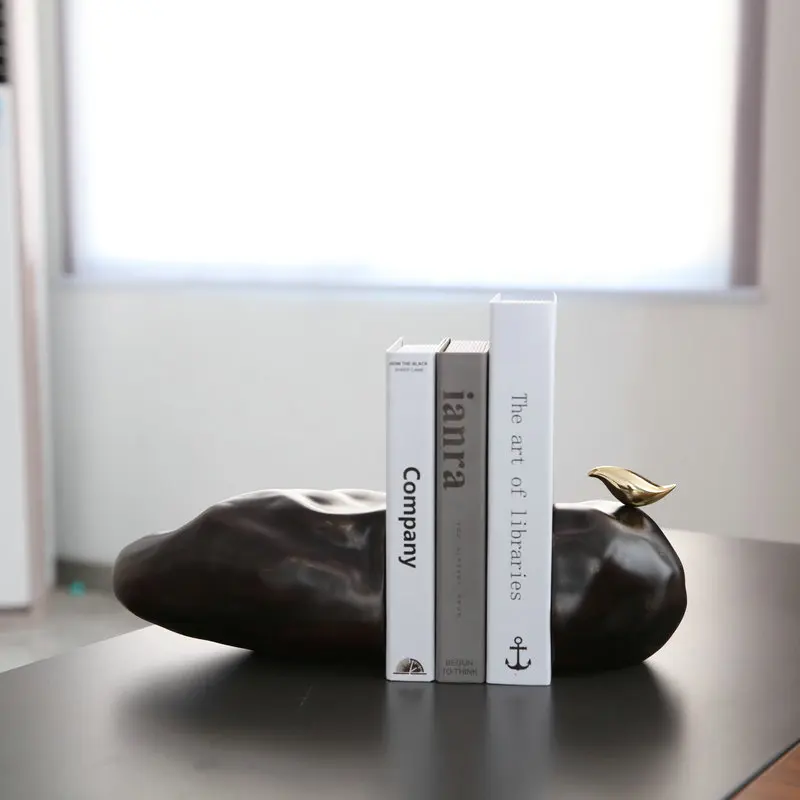Creative Nordic Modern Minimalist Style Resin Bookend Crafts Office Desktop Bookend Book Organizer Home Ornament Bird Ornament
Creative Nordic Modern Minimalist Style Resin Bookend Crafts Office Desktop Bookend Book Organizer Home Ornament Bird Ornament
