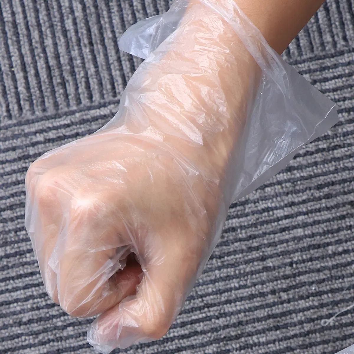 800Pcs Foot Cover Gloves Disposable Plastic One-Off Pedicure Protection Oil Resistant Odor Free Large Size for Hand
800Pcs Foot Cover Gloves Disposable Plastic One-Off Pedicure Protection Oil Resistant Odor Free Large Size for Hand