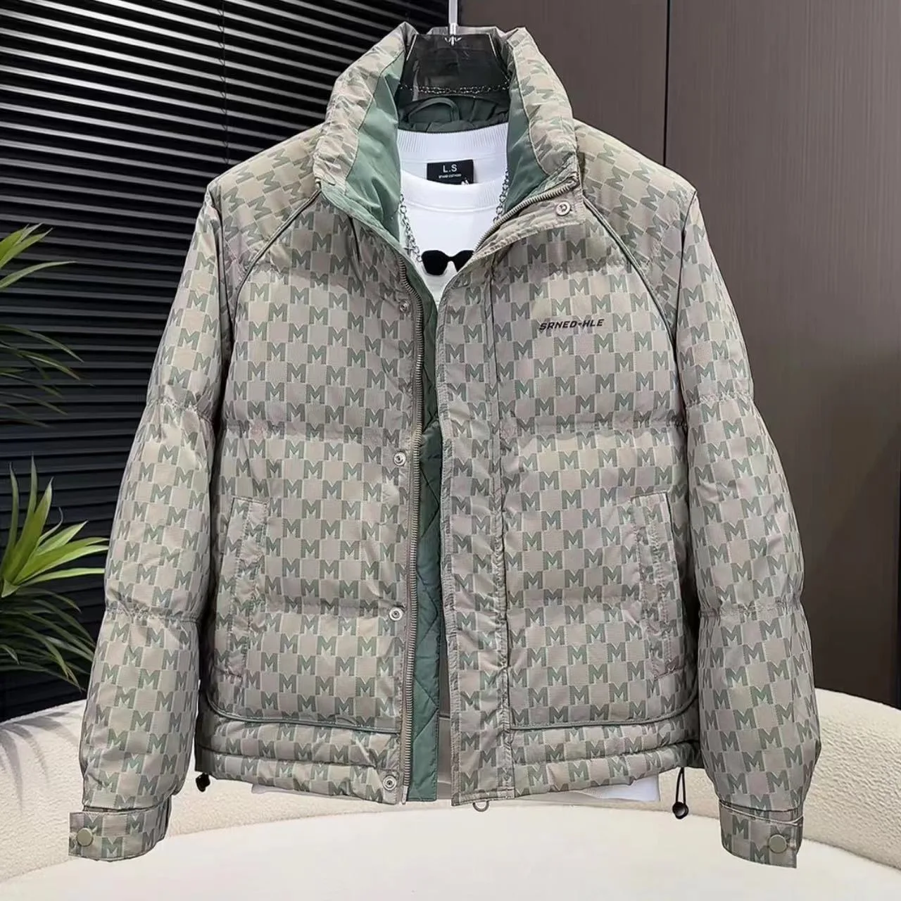 Trendy Winter ort down Cotton Jaet Men's Cheered High-End Feeling Outerwear Coat Warmth Youth ular Loose Fit Long Sl...
Trendy Winter ort down Cotton Jaet Men's Cheered High-End Feeling Outerwear Coat Warmth Youth ular Loose Fit Long Sl...