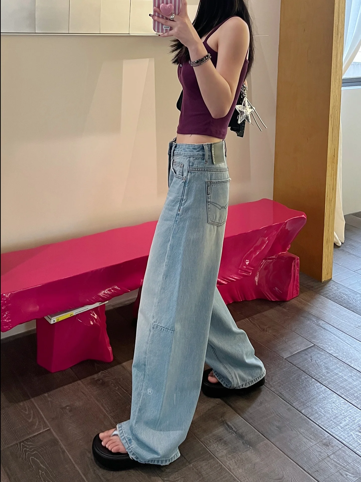 High Waist Wide Leg Denim Jeans Women's 2026 Summer Style Scythe Pants Thin Non-Stretch Light Blue Curved Blade Floor-Length
High Waist Wide Leg Denim Jeans Women's 2026 Summer Style Scythe Pants Thin Non-Stretch Light Blue Curved Blade Floor-Length