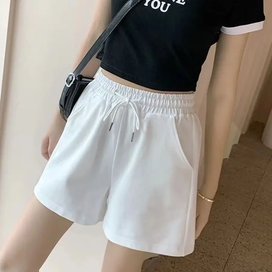 Summer Loose White Shorts Women Solid Color Casual Sports Hot Pants Loose Wide Legs Casual American Fashion Straight Leg Pants
Summer Loose White Shorts Women Solid Color Casual Sports Hot Pants Loose Wide Legs Casual American Fashion Straight Leg Pants