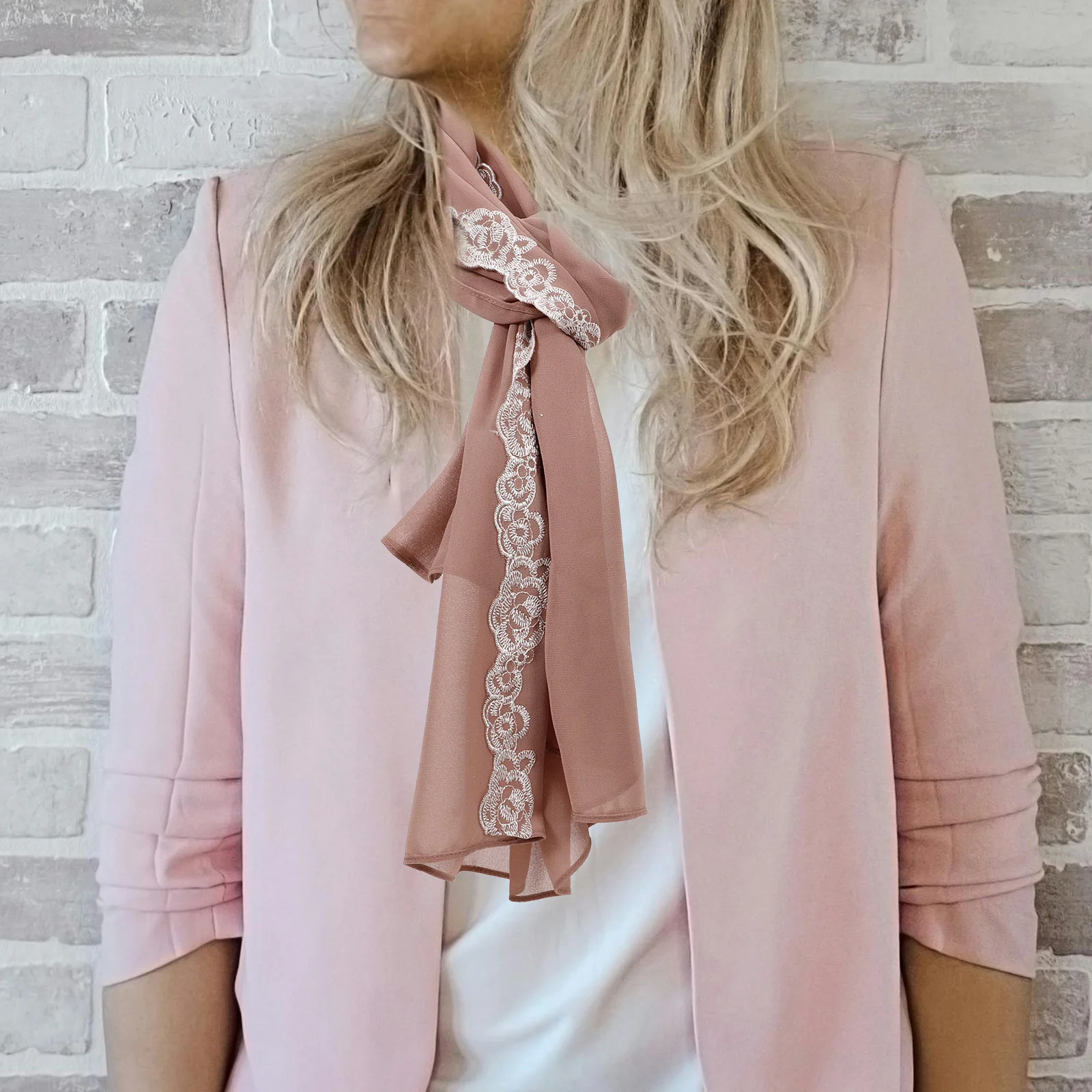 Pearl Chiffon Headscarf Women Hijab Scarf Lightweight Comfortable Wear Lace Edge Monochrome Shawl Wrap Soft Safe
Pearl Chiffon Headscarf Women Hijab Scarf Lightweight Comfortable Wear Lace Edge Monochrome Shawl Wrap Soft Safe