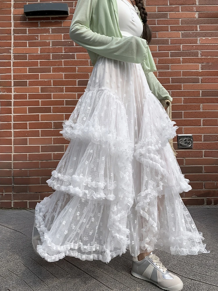 Korean White and Black Three-layer Heavy-duty Splicing Irregular Mesh Half Skirt for Women, High-end and Versatile Cake Skirt
Korean White and Black Three-layer Heavy-duty Splicing Irregular Mesh Half Skirt for Women, High-end and Versatile Cake Skirt
