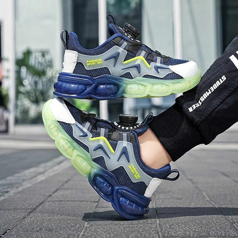 Fashion Mesh Kids Running Shoes Youngsters Teens Casual Walking Students Sneakers Breathable Soft Children Outdoor Sports Tennis
Fashion Mesh Kids Running Shoes Youngsters Teens Casual Walking Students Sneakers Breathable Soft Children Outdoor Sports Tennis