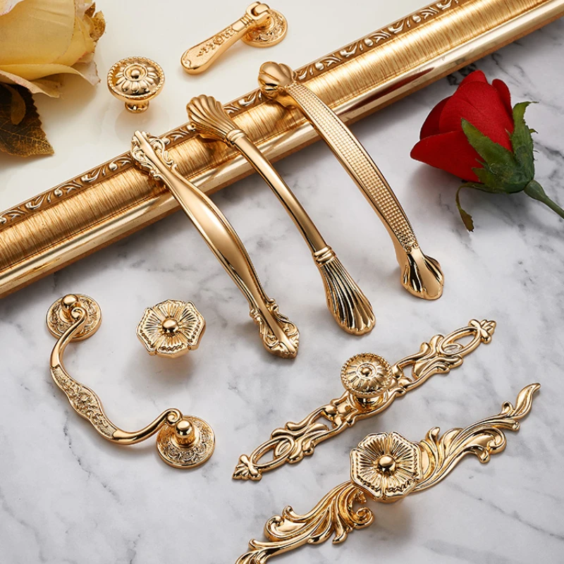 European Style Handle Cabinet Handle Wardrobe Door Handle Simple Drawer Handle Single Hole Real Gold Handle
European Style Handle Cabinet Handle Wardrobe Door Handle Simple Drawer Handle Single Hole Real Gold Handle