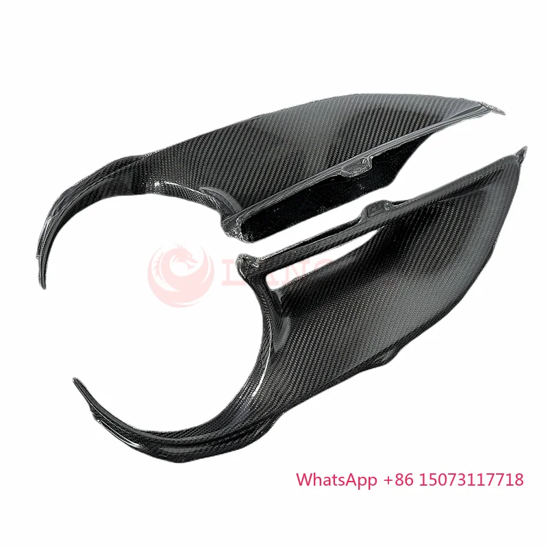 Capristo Style Carbon Fiber Tail Light Cover for 488 GTB GTS Spider 2015-2018
Capristo Style Carbon Fiber Tail Light Cover for 488 GTB GTS Spider 2015-2018