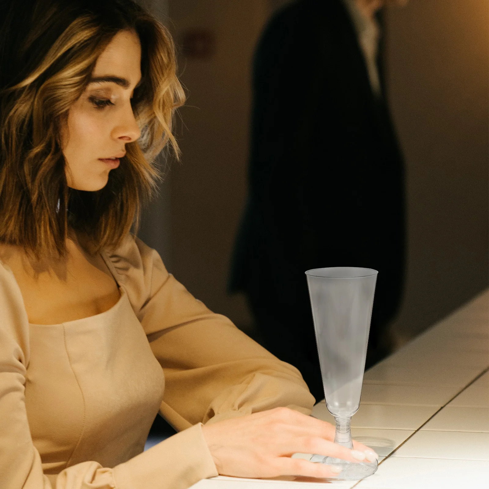 12Pcs Transparent Disposable Cups Plastic Party Goblets Wedding Toasting Wine Glasses Cocktail Drinking Cups
12Pcs Transparent Disposable Cups Plastic Party Goblets Wedding Toasting Wine Glasses Cocktail Drinking Cups