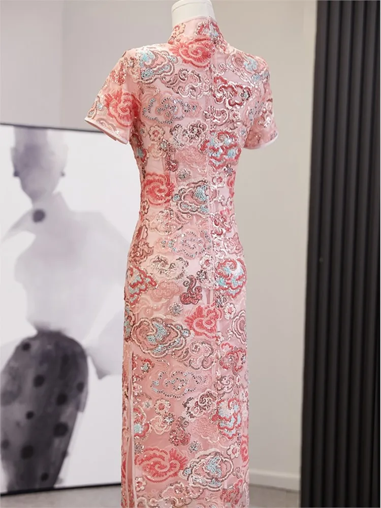 Новое кружевное легкое и элегантное обручальное платье, свадебный Cheongsam невесты 
Новое кружевное легкое и элегантное обручальное платье, свадебный Cheongsam невесты