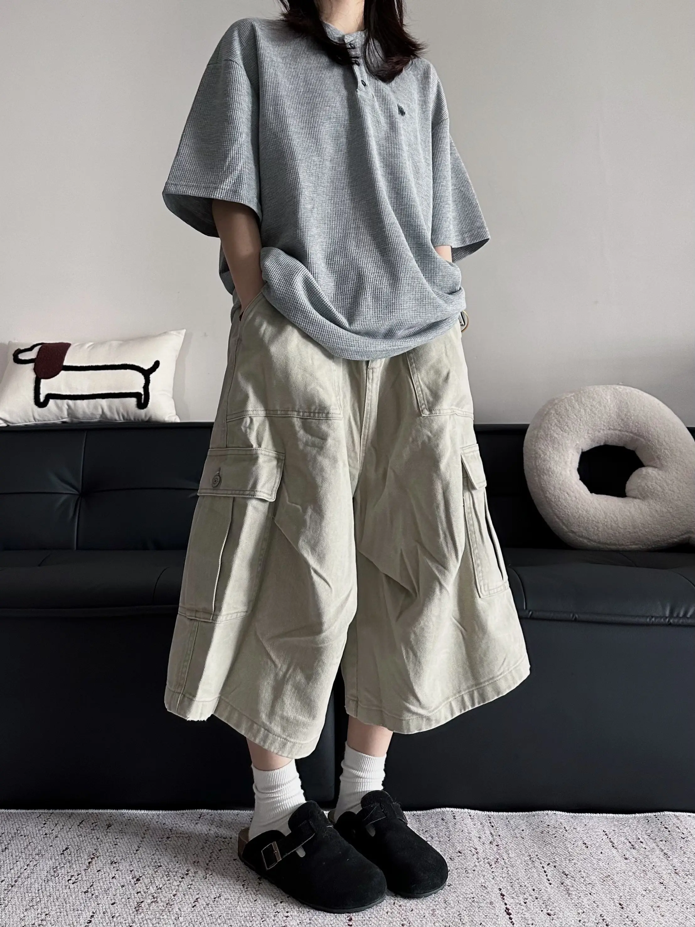 Retro American Street Style Heavyweight Washed Large Pocket Seven-Foot Loose Straight Leg Wide Leg Workwear Pants for Men
Retro American Street Style Heavyweight Washed Large Pocket Seven-Foot Loose Straight Leg Wide Leg Workwear Pants for Men