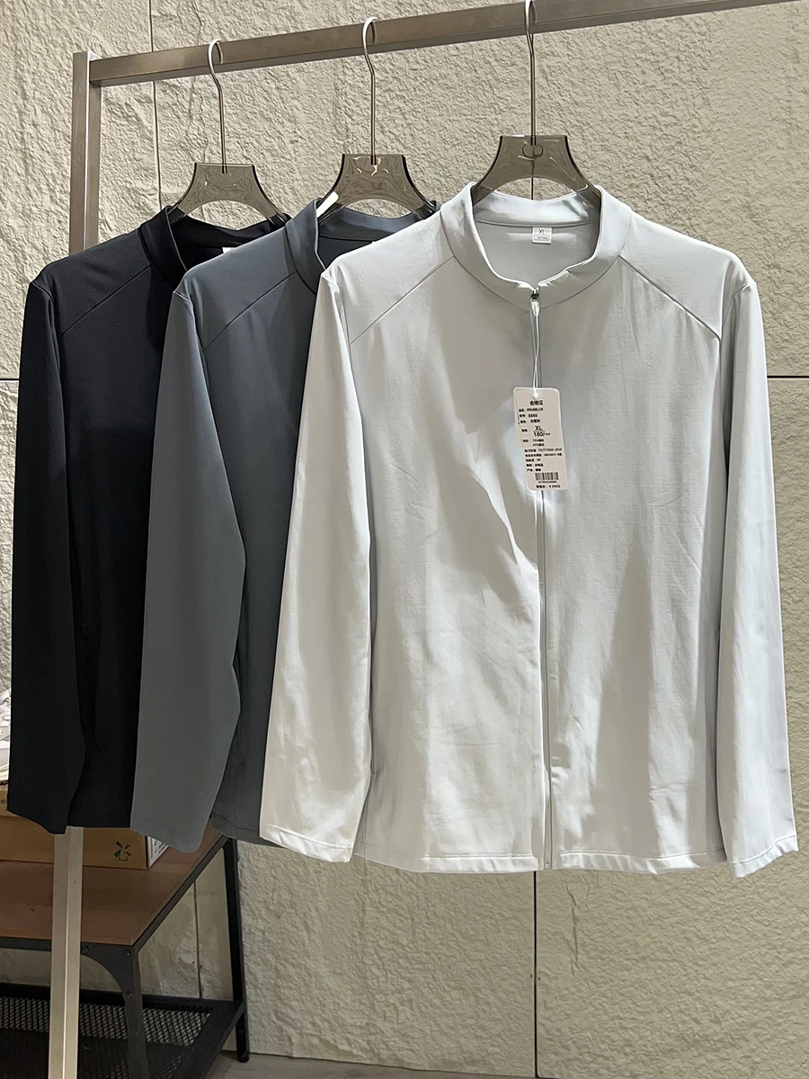 Outdoor Men's Casual Sport Pure Color Stand Collar Jacket Comfortable Brushed Inner Liner Fashionable Urban Style Nylon Fabric
Outdoor Men's Casual Sport Pure Color Stand Collar Jacket Comfortable Brushed Inner Liner Fashionable Urban Style Nylon Fabric