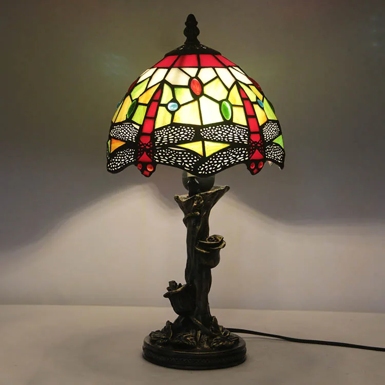 Миниатюрная настольная лампа Tiffany бежевого цвета с абажуром ручной работы, витражная лампа для дома
Миниатюрная настольная лампа Tiffany бежевого цвета с абажуром ручной работы, витражная лампа для дома