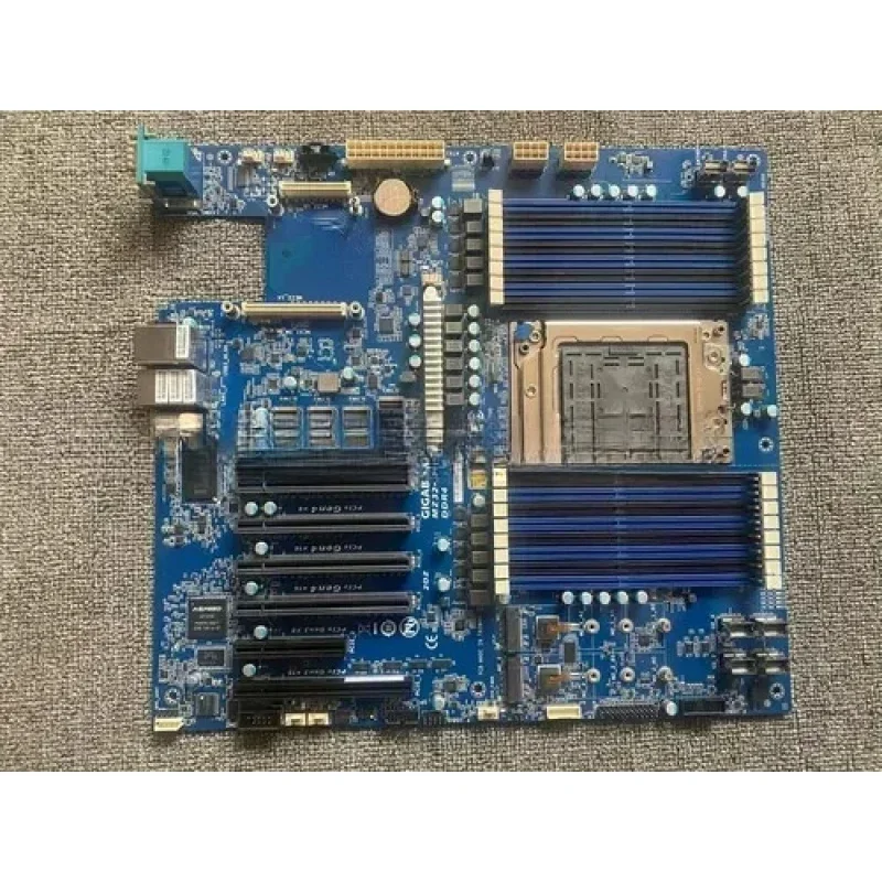Gigabyte Mz32-Ar0 Mz32-001 Серия Midnight 7742 7H12 Одноканальная серверная материнская плата
Gigabyte Mz32-Ar0 Mz32-001 Серия Midnight 7742 7H12 Одноканальная серверная материнская плата