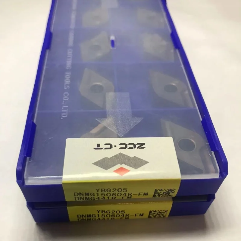 DNMG150604R-FM YBG205 /DNMG150604R-FM YBC252 /DNMG150608R-FM YBG205 /DNMG150608R-FM YBC252 твердосплавные пластины для токарных лезвий 10 шт. 
DNMG150604R-FM YBG205 /DNMG150604R-FM YBC252 /DNMG150608R-FM YBG205 /DNMG150608R-FM YBC252 твердосплавные пластины для токарных лезвий 10 шт.