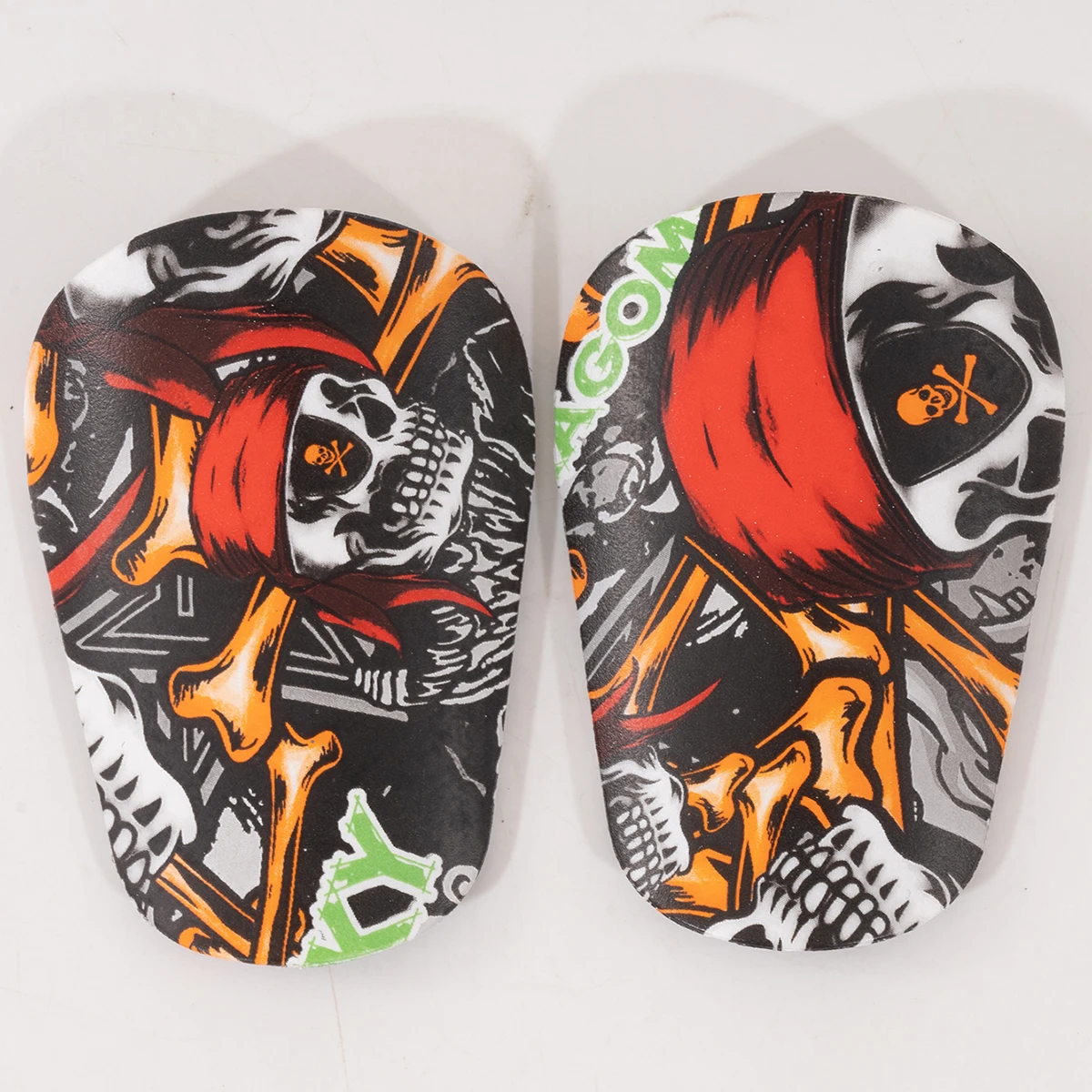 1 pair of irregular pattern football leg guards, adult plug-in board, thickened plug-in anti sports board, protective gear
1 pair of irregular pattern football leg guards, adult plug-in board, thickened plug-in anti sports board, protective gear