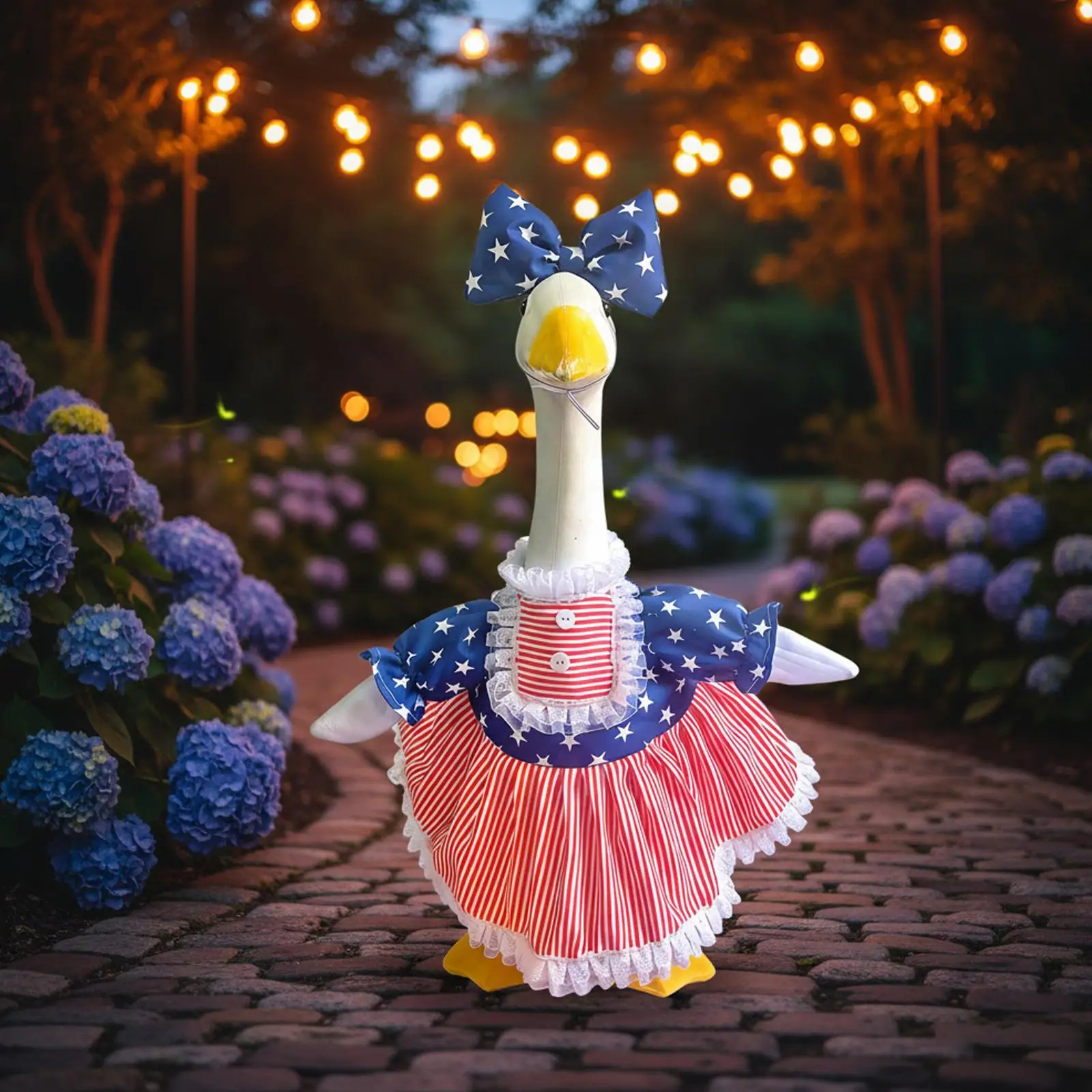 Independence Day Porch Goose Outfit Soft Denim Skirt Party Home Decor for 23 Inch Outdoor Goose Statue
Independence Day Porch Goose Outfit Soft Denim Skirt Party Home Decor for 23 Inch Outdoor Goose Statue