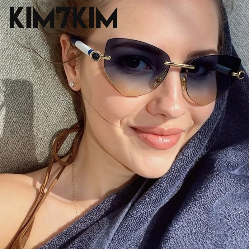 Vintage Cat Eye Rimless Sunglasses Women 2025 Luxury Brand Trendy Punk Polygon Sun Glasses For Lady Outdoor Eyewear Shades UV400
Vintage Cat Eye Rimless Sunglasses Women 2025 Luxury Brand Trendy Punk Polygon Sun Glasses For Lady Outdoor Eyewear Shades UV400