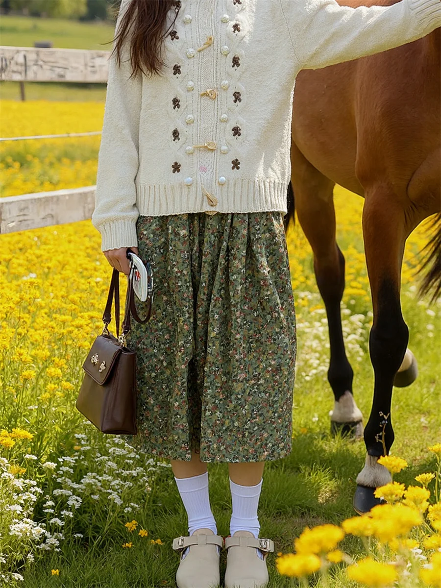 Юбки-миди с цветочным принтом, женские лоскутные плиссированные многослойные сетчатые юбки с эластичной резинкой на талии, художественная уличная одежда, классическая, современная, шикарная
Юбки-миди с цветочным принтом, женские лоскутные плиссированные многослойные сетчатые юбки с эластичной резинкой на талии, художественная уличная одежда, классическая, современная, шикарная