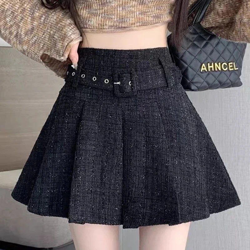 Новая утягивающая плиссированная короткая юбка на осень и зиму, с высокой талией, элегантная, модная, А-силуэт, с поясом.
Новая утягивающая плиссированная короткая юбка на осень и зиму, с высокой талией, элегантная, модная, А-силуэт, с поясом.