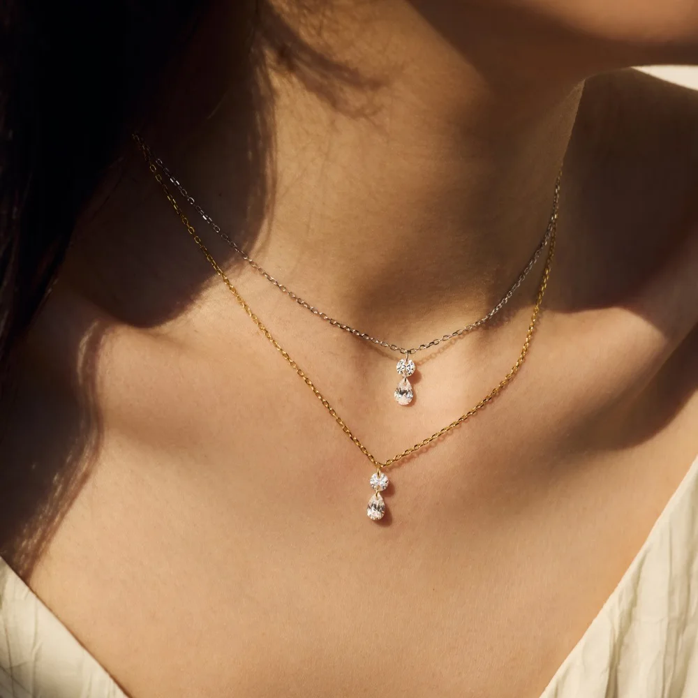 CCFJOYAS 925 Sterling Silver Double Round Water Drop Clear Zircon Pendant Necklace Simple Gold Silver color Stacking Necklace
CCFJOYAS 925 Sterling Silver Double Round Water Drop Clear Zircon Pendant Necklace Simple Gold Silver color Stacking Necklace