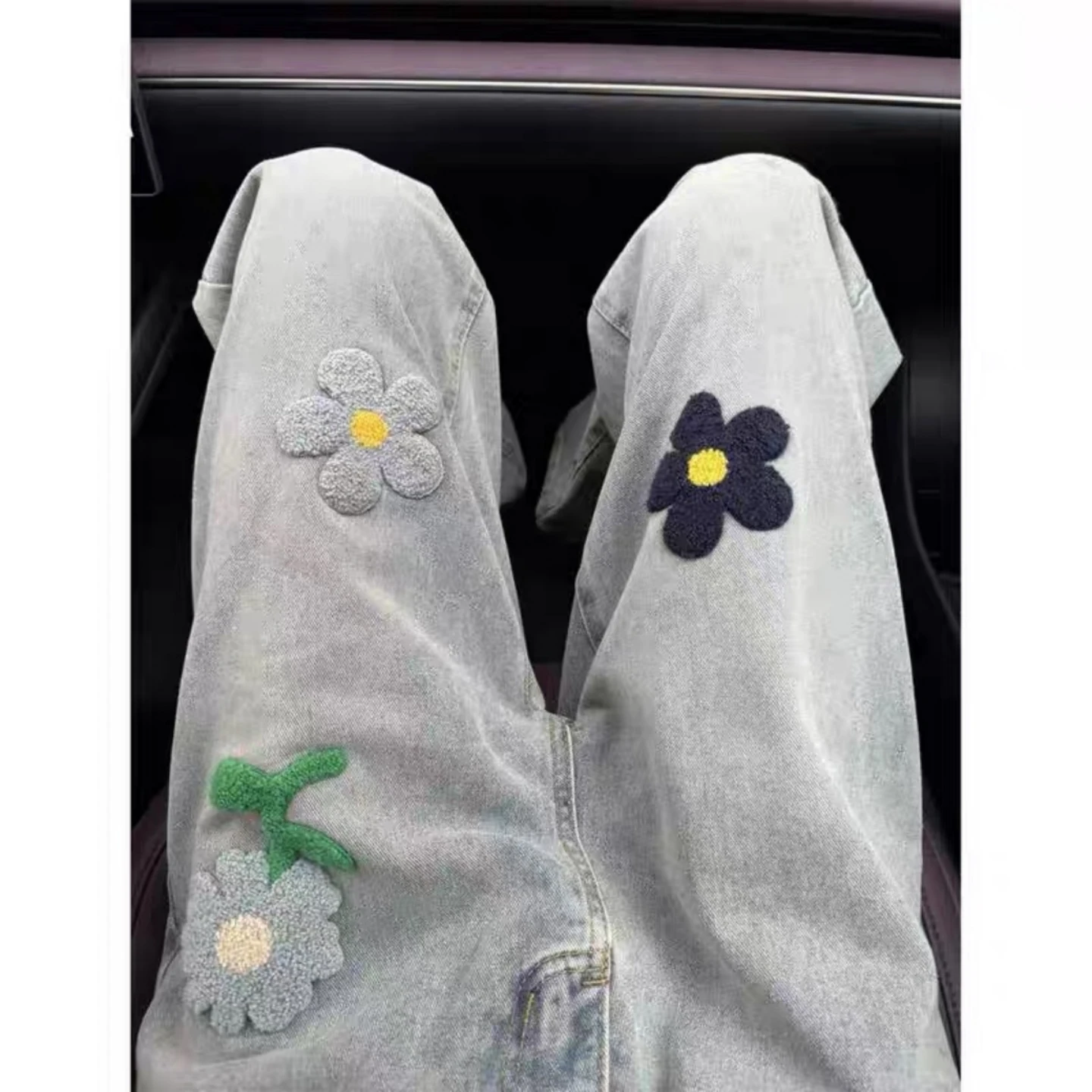 Американские джинсы High Street Floing с вышивкой, мужские, в стиле хип-хоп, приталенные, прямые, слегка расклешенные, длинные брюки
Американские джинсы High Street Floing с вышивкой, мужские, в стиле хип-хоп, приталенные, прямые, слегка расклешенные, длинные брюки