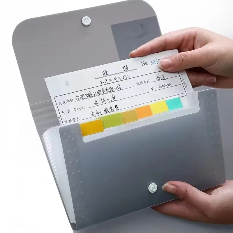 Cartelle espandibili A6 organizzatori portatili in plastica Multi-pagina per studenti e borsa per documenti da ufficio per la cl
Cartelle espandibili A6 organizzatori portatili in plastica Multi-pagina per studenti e borsa per documenti da ufficio per la cl