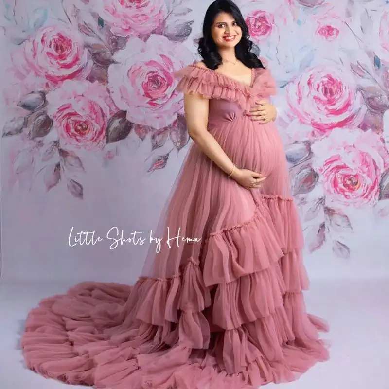 Romantic Pink Pregnancy Dresses Off Shoulder Tiered Ruffles Maternity Robes V Neck Floor Length Customized Baby Shower Gowns
Romantic Pink Pregnancy Dresses Off Shoulder Tiered Ruffles Maternity Robes V Neck Floor Length Customized Baby Shower Gowns