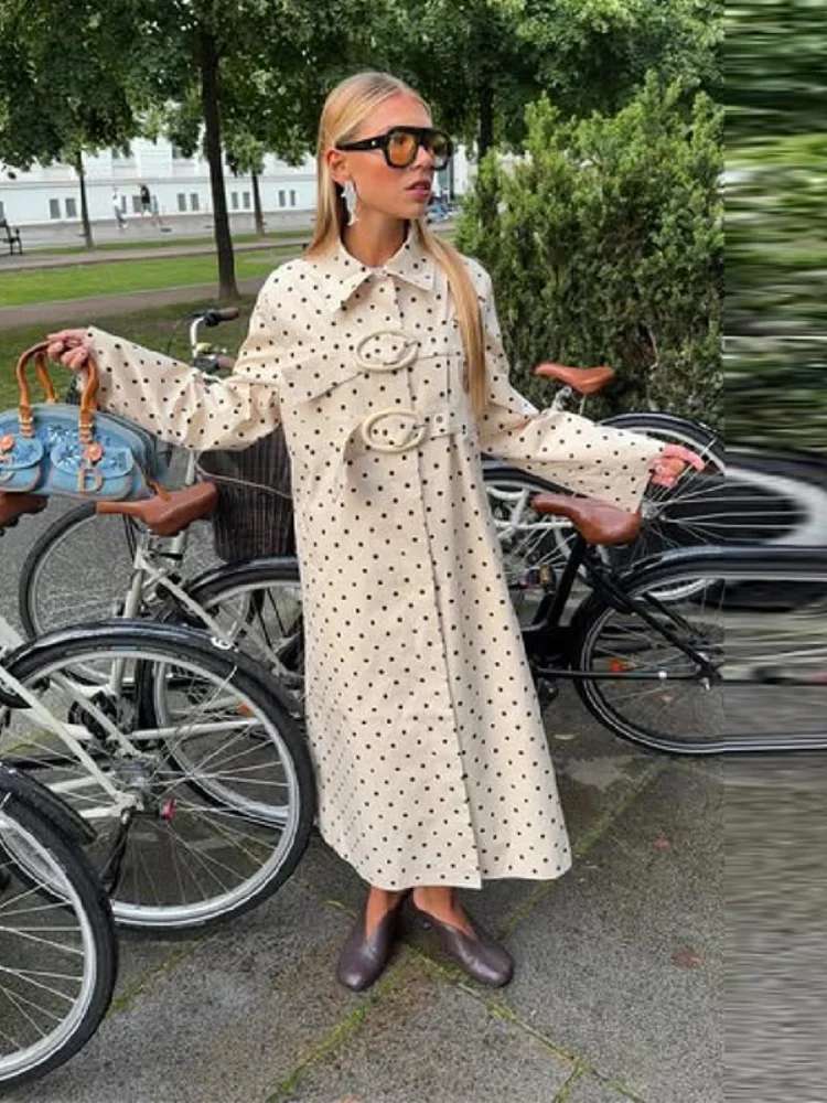 Women's Autumn Polka Dot Long Jacket Lapel Lace Up Long Sleeve Trench Coat Loose Commuter Casual Coats 2025 New Lady Streetwears
Women's Autumn Polka Dot Long Jacket Lapel Lace Up Long Sleeve Trench Coat Loose Commuter Casual Coats 2025 New Lady Streetwears