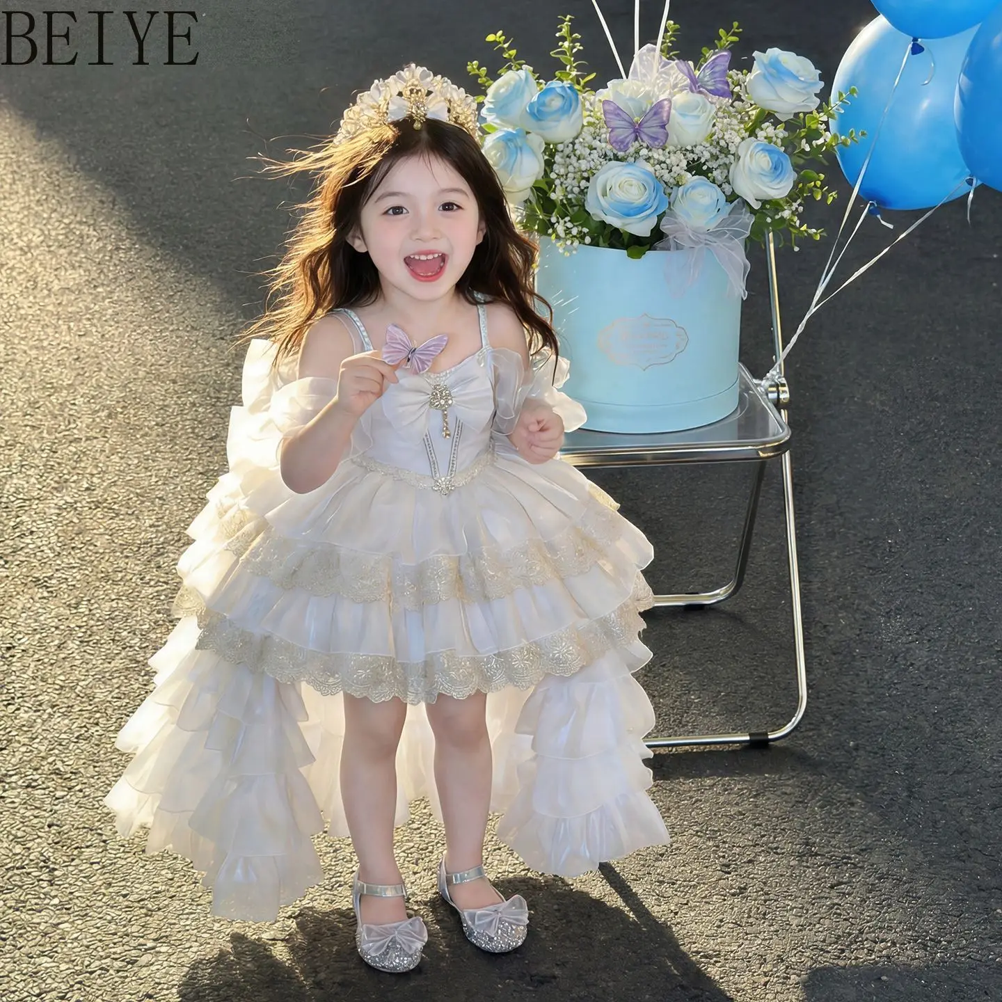Lolita Style Princess Dresses for Girls Summer Baby 2026 New Summer Collection Sweet Ball Gown Girl Birthday Dress Kids'
Lolita Style Princess Dresses for Girls Summer Baby 2026 New Summer Collection Sweet Ball Gown Girl Birthday Dress Kids'