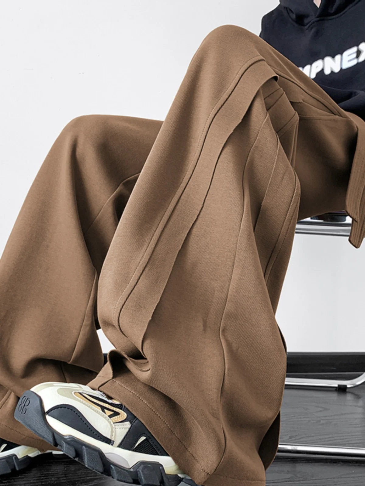 Café Brown Thickened Street Dance Casual Pants for Men Autumn Winter Loose Leggings Fashionable Straight Tube Long Trousers
Café Brown Thickened Street Dance Casual Pants for Men Autumn Winter Loose Leggings Fashionable Straight Tube Long Trousers