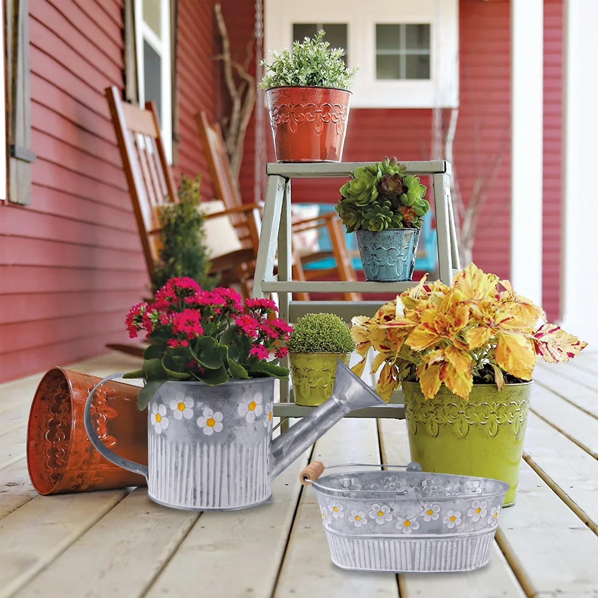 1 set Retro Iron for Home Decor Gardening Floral Pattern Durable Iron Bucket Plant Pot Large Container Vintage Style
1 set Retro Iron for Home Decor Gardening Floral Pattern Durable Iron Bucket Plant Pot Large Container Vintage Style