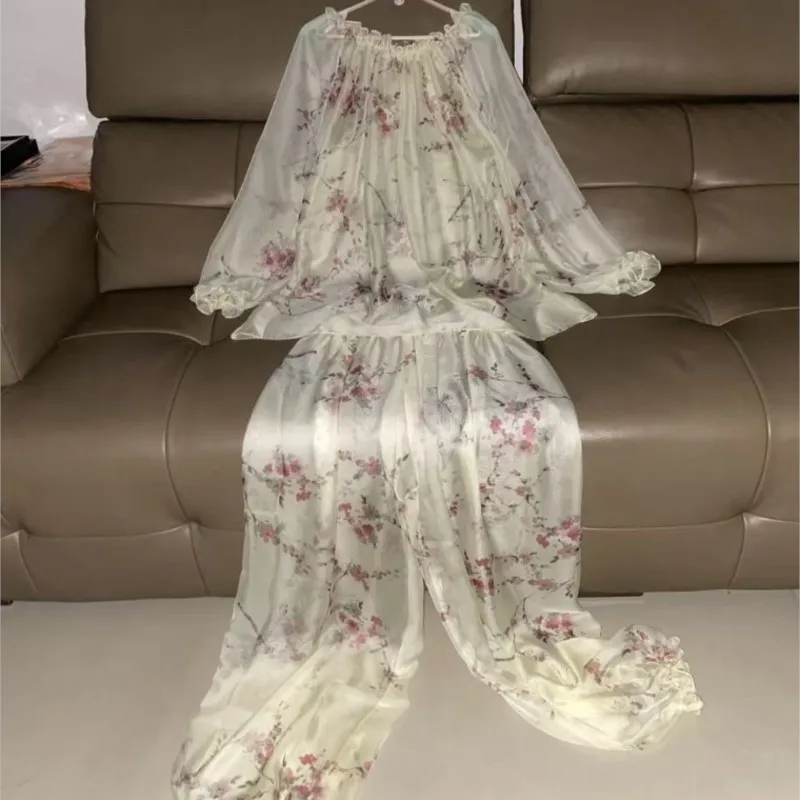Unisex Silky Touch Scarf Sleepwear Two-piece Set Printed Ruffle Comfort Loose Loungewear Sissy Soft Thin Private Party Costume
Unisex Silky Touch Scarf Sleepwear Two-piece Set Printed Ruffle Comfort Loose Loungewear Sissy Soft Thin Private Party Costume