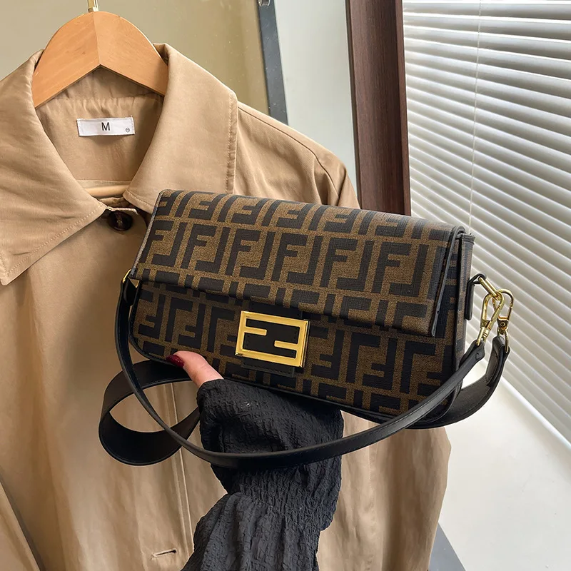2025 Monogram Square Bag - Minimalist Shoulder Large Capacity Crossbody, Boho Retro Commute Purse for Women Eco Fashion
2025 Monogram Square Bag - Minimalist Shoulder Large Capacity Crossbody, Boho Retro Commute Purse for Women Eco Fashion