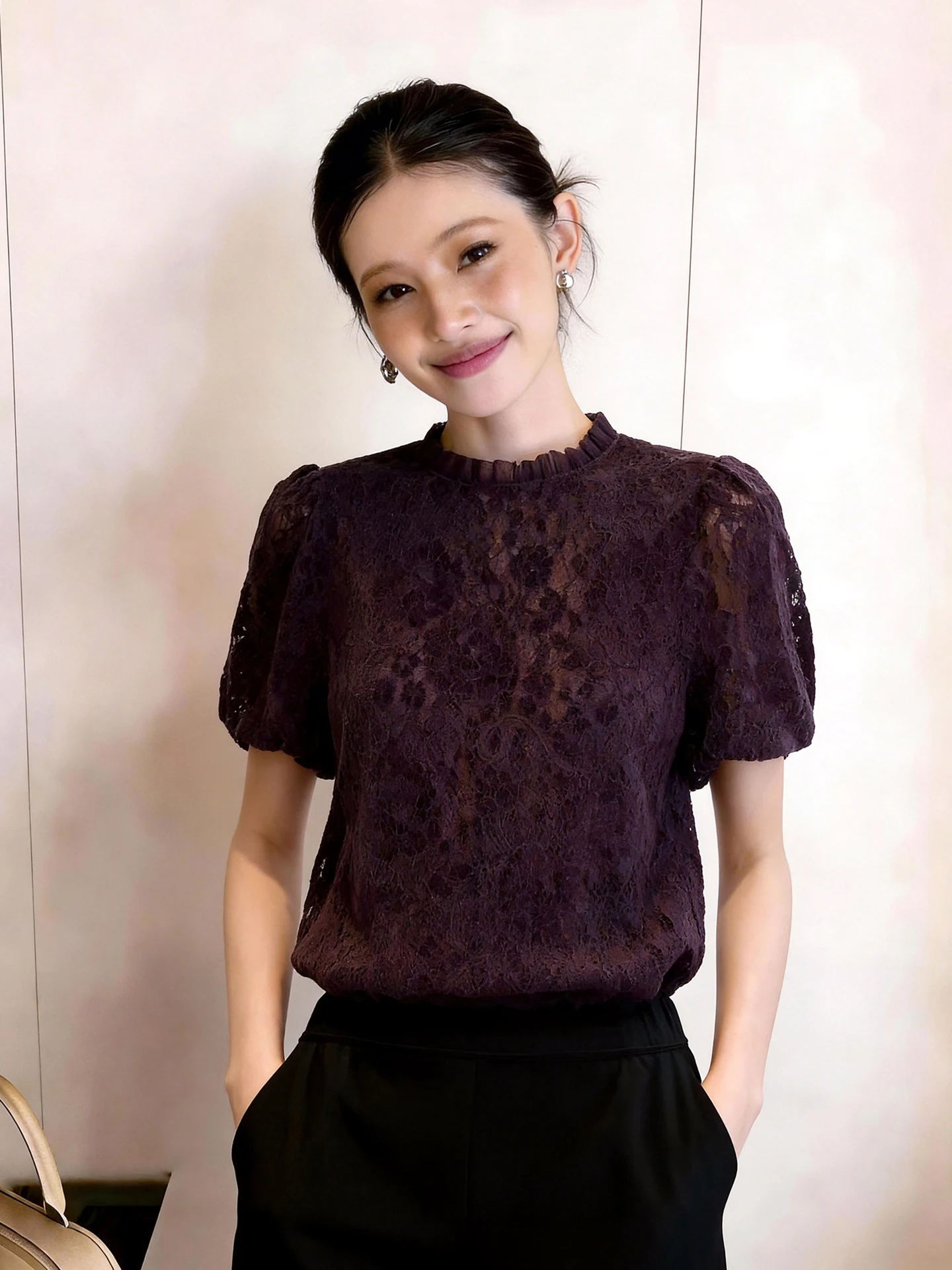 Retro Elegant Lace Shirt Lightweight Soft Versatile Short Sleeve Top Slimming Summer Fashionable Miniature Shirt Breathable S...
Retro Elegant Lace Shirt Lightweight Soft Versatile Short Sleeve Top Slimming Summer Fashionable Miniature Shirt Breathable S...