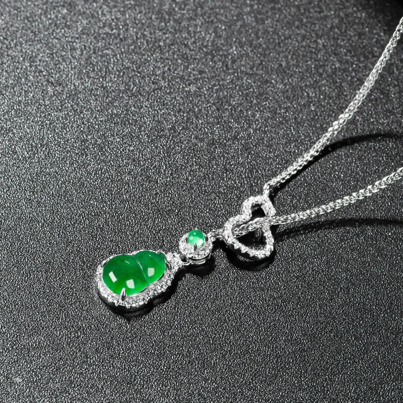 Premium Natural Jadeite Lucky Gourd Charm - Yang Green Translucent Gemstone with 925 SilverWomens Elegant Necklace Set
Premium Natural Jadeite Lucky Gourd Charm - Yang Green Translucent Gemstone with 925 SilverWomens Elegant Necklace Set