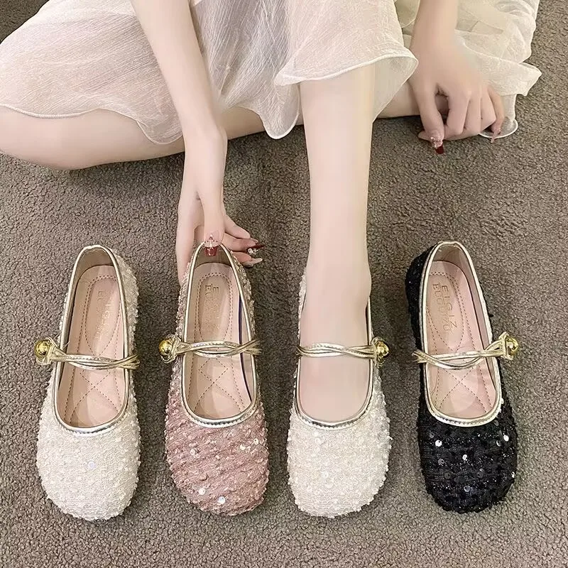 2025 New Summer Women Sequined Cloth Shoes French Girls Bling Single Shoes Spring Autumn Female Soft Bottom Mary Jane Shoes
2025 New Summer Women Sequined Cloth Shoes French Girls Bling Single Shoes Spring Autumn Female Soft Bottom Mary Jane Shoes