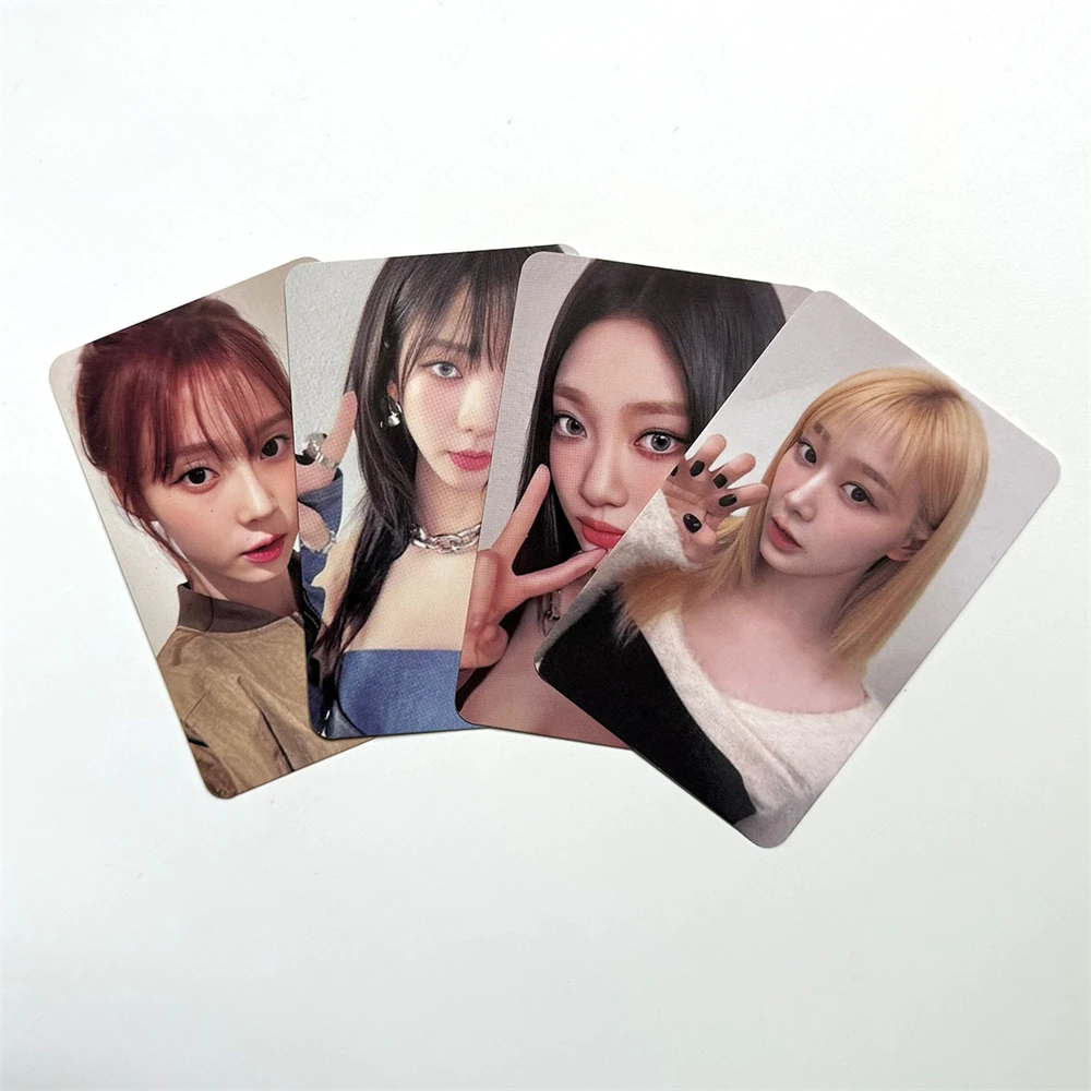 4Pcs/Set KPOP WINTER KARINA Two-Sided Postcard Concert Selfie HD Paper Photocards GISELLE NINGNING Lomo Cards Fans Collect Gift
4Pcs/Set KPOP WINTER KARINA Two-Sided Postcard Concert Selfie HD Paper Photocards GISELLE NINGNING Lomo Cards Fans Collect Gift