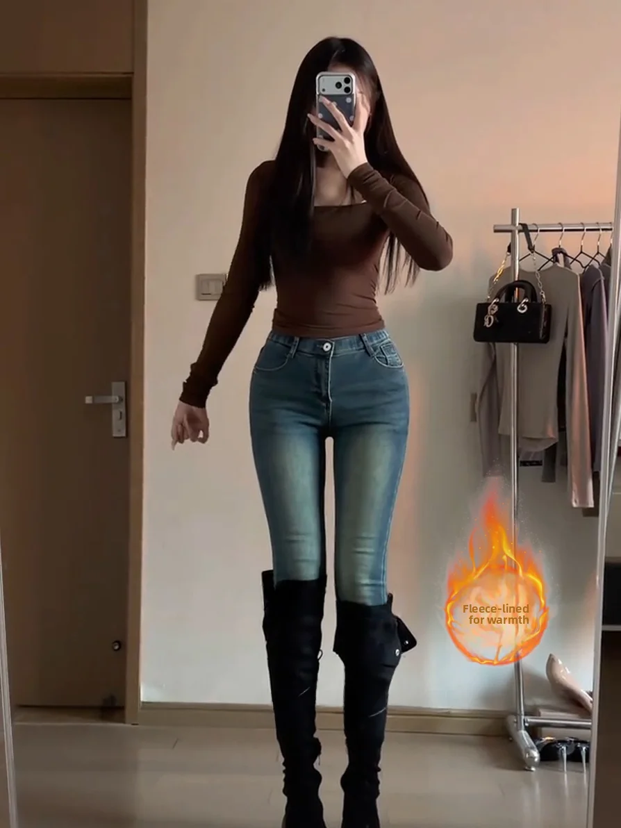 Retro High Waist Fce Lined Slim Fit Denim Pants Women's Autumn Winter Warm Elastic Cotton Stretch Jeans Sexy Butt Enhancing
Retro High Waist Fce Lined Slim Fit Denim Pants Women's Autumn Winter Warm Elastic Cotton Stretch Jeans Sexy Butt Enhancing