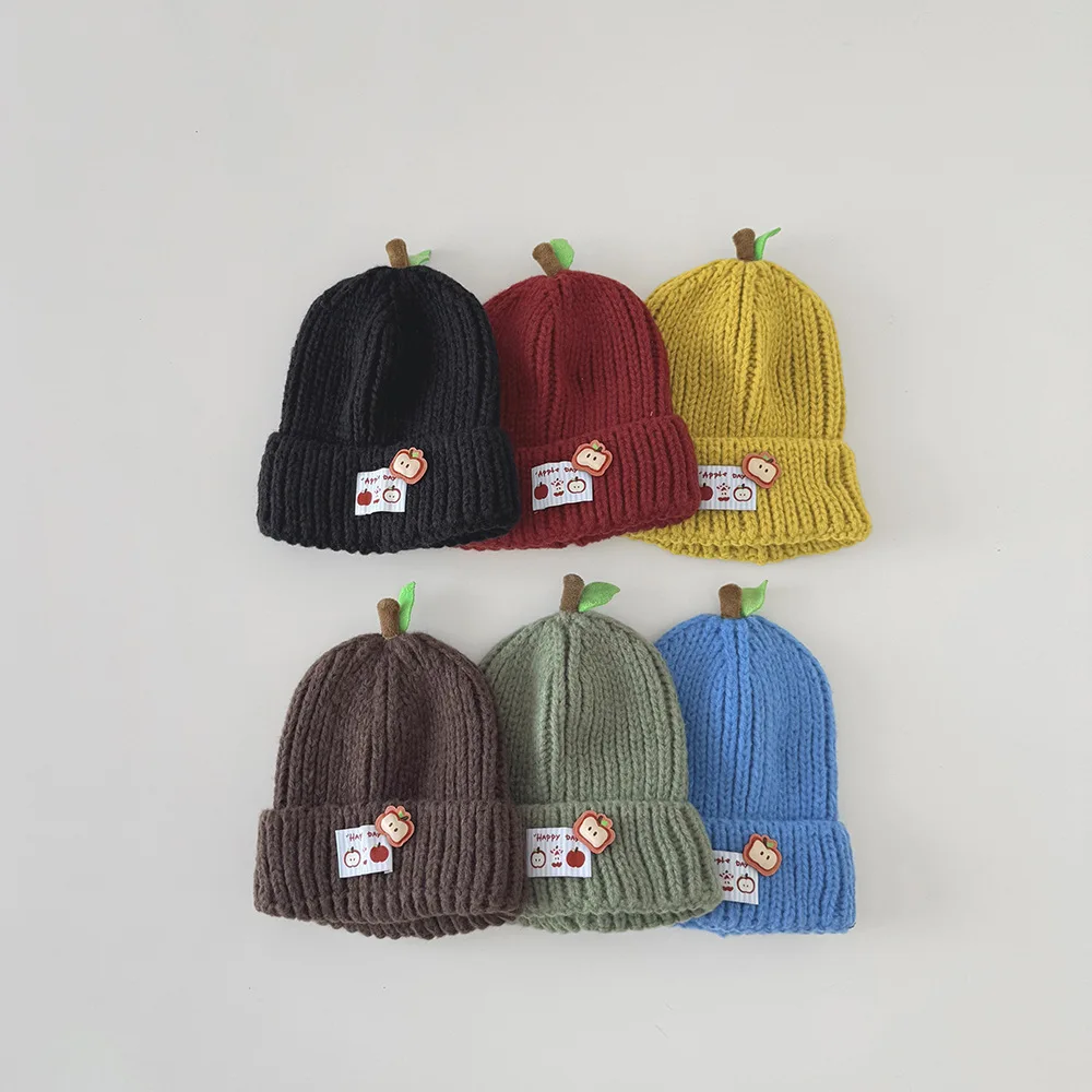 Осенне-зимние детские шапки, милые аксессуары с фруктами, мягкая теплая шапка для мальчиков и девочек, весенние детские шапки для защиты ушей
Осенне-зимние детские шапки, милые аксессуары с фруктами, мягкая теплая шапка для мальчиков и девочек, весенние детские шапки для защиты ушей