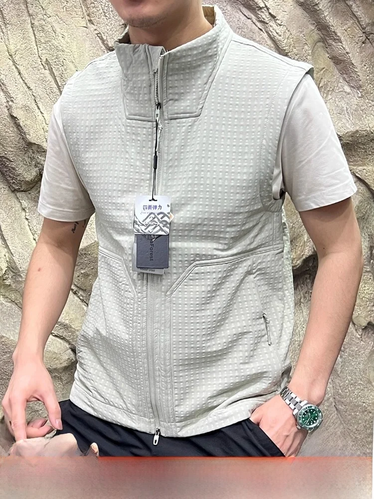Легкий Qui-Dry мужской жилет с воротником-стойкой на бионизированной основе для улицы, молодежный жилет из полиэфирного волокна с подкладкой
Легкий Qui-Dry мужской жилет с воротником-стойкой на бионизированной основе для улицы, молодежный жилет из полиэфирного волокна с подкладкой