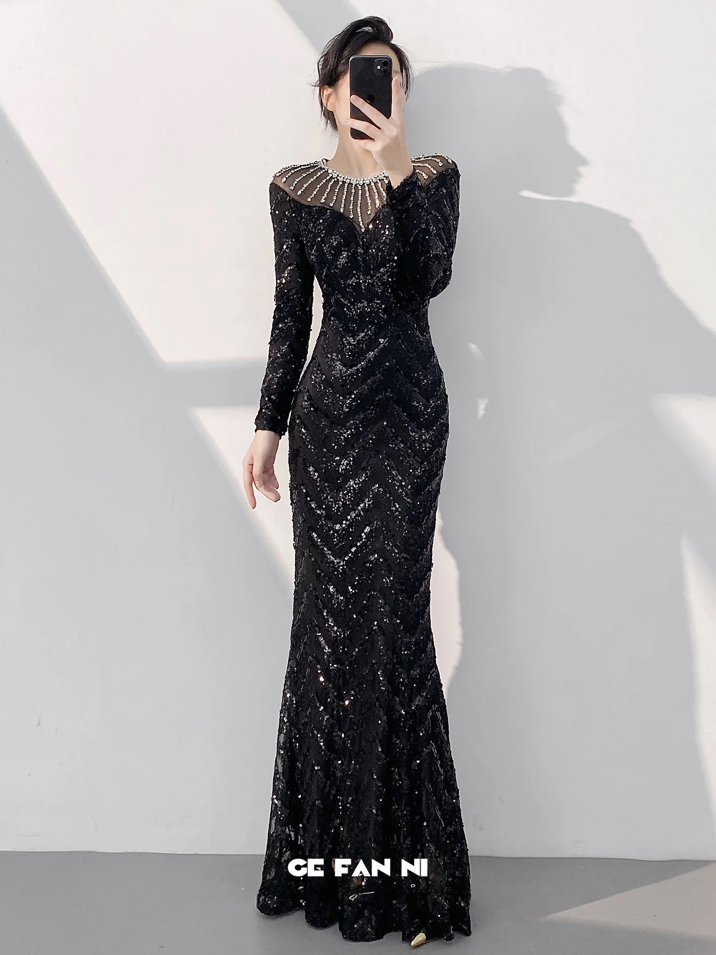 Ele Bla Evening Gown Women's 2025 New High-End Feel Important Ocn Year Meeting Host Fi Tail Long Sve Sequin
Ele Bla Evening Gown Women's 2025 New High-End Feel Important Ocn Year Meeting Host Fi Tail Long Sve Sequin