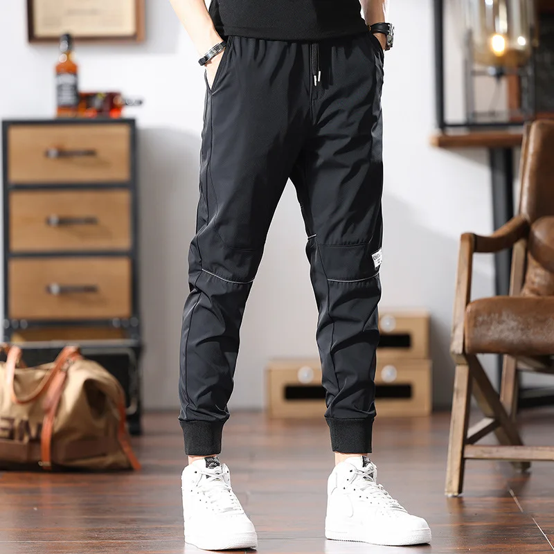 Sports pants men's summer ultra-thin ice silk breathable slim fit elastic small foot nine minute quick drying pants
Sports pants men's summer ultra-thin ice silk breathable slim fit elastic small foot nine minute quick drying pants
