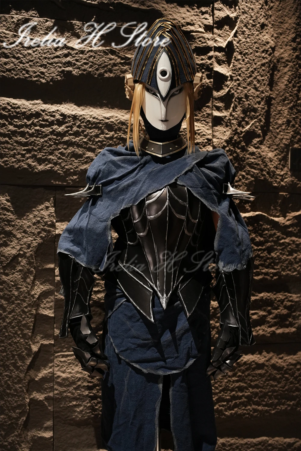 Irelia H Store dark souls Ciaran Cosplay Costume Women Full set with weapons Halloween Costumes Custom made size
Irelia H Store dark souls Ciaran Cosplay Costume Women Full set with weapons Halloween Costumes Custom made size