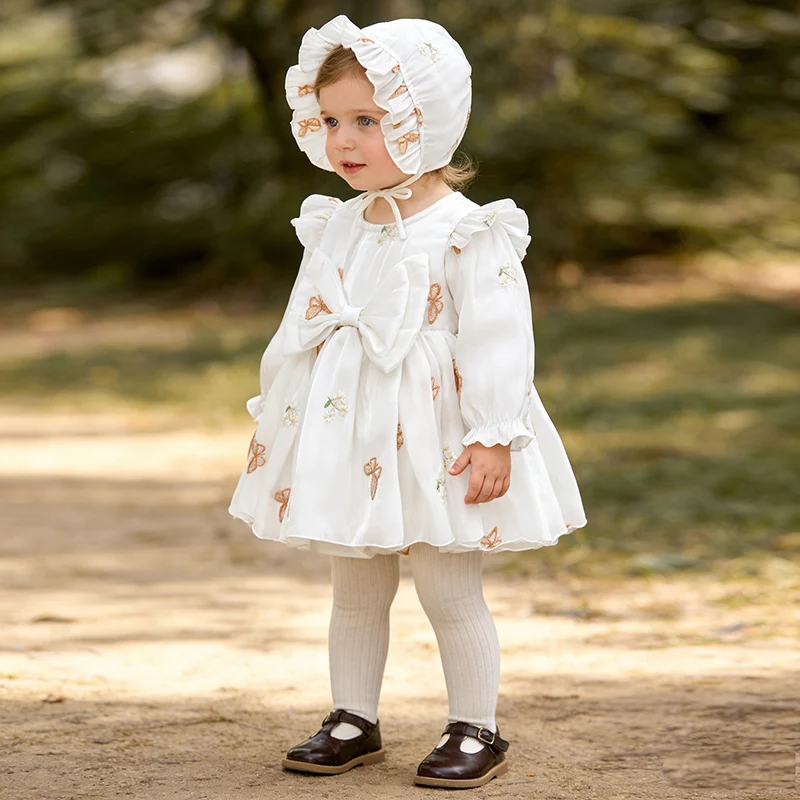 Новинка 2023 года, весенний костюм для скалолазания в корейском стиле, сетчатый комбинезон с длинными рукавами для маленьких девочек + шапка, одежда для маленьких девочек 0-24 м
Новинка 2023 года, весенний костюм для скалолазания в корейском стиле, сетчатый комбинезон с длинными рукавами для маленьких девочек + шапка, одежда для маленьких девочек 0-24 м 