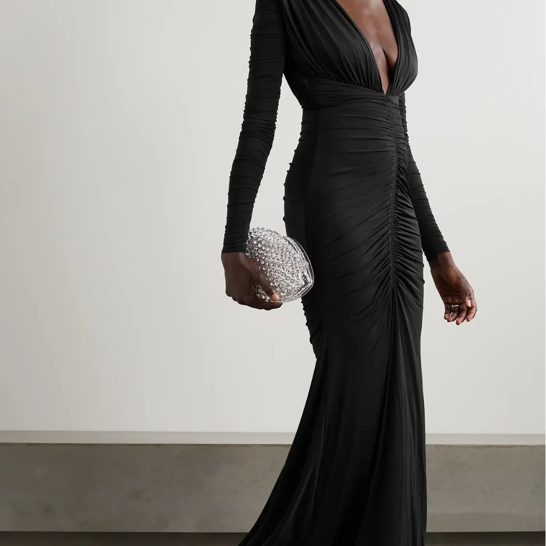 Fashionable Tight Fish Tail Dress Deep V Long Sleeve High Waist Backless Split Dress Sexy Gored Skirt Cross-Border New Style
Fashionable Tight Fish Tail Dress Deep V Long Sleeve High Waist Backless Split Dress Sexy Gored Skirt Cross-Border New Style