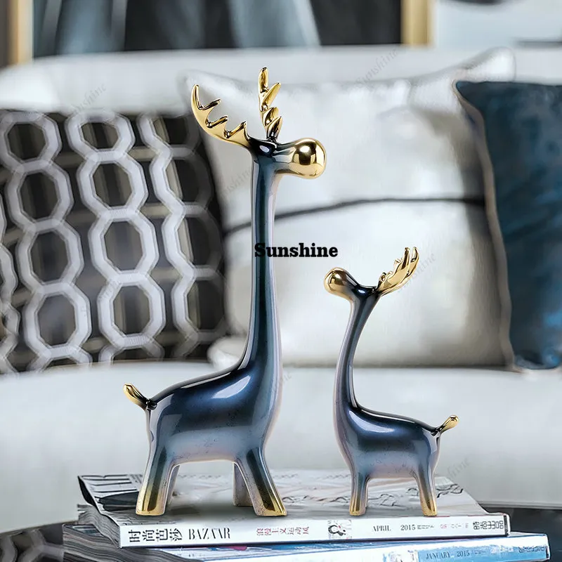 Giraffe copper ornament, living room desktop office ornament, housewarming opening gift
Giraffe copper ornament, living room desktop office ornament, housewarming opening gift