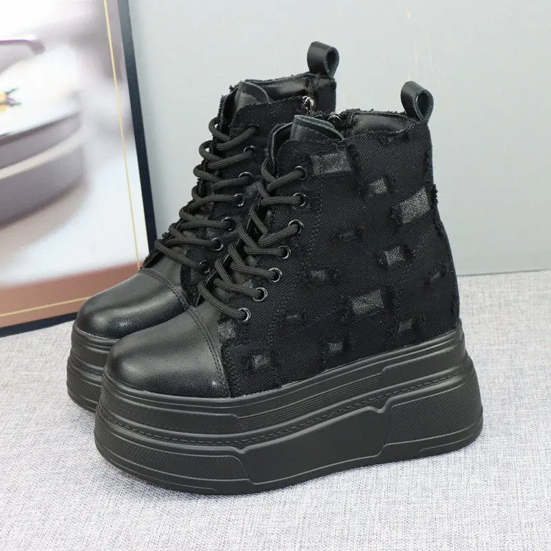 Stylish 10-12CM Thick Sole Women's Canvas Boots Hidden Wedge, Trendy High Ankle Design Cozy & Height-increasing Footwear
Stylish 10-12CM Thick Sole Women's Canvas Boots Hidden Wedge, Trendy High Ankle Design Cozy & Height-increasing Footwear